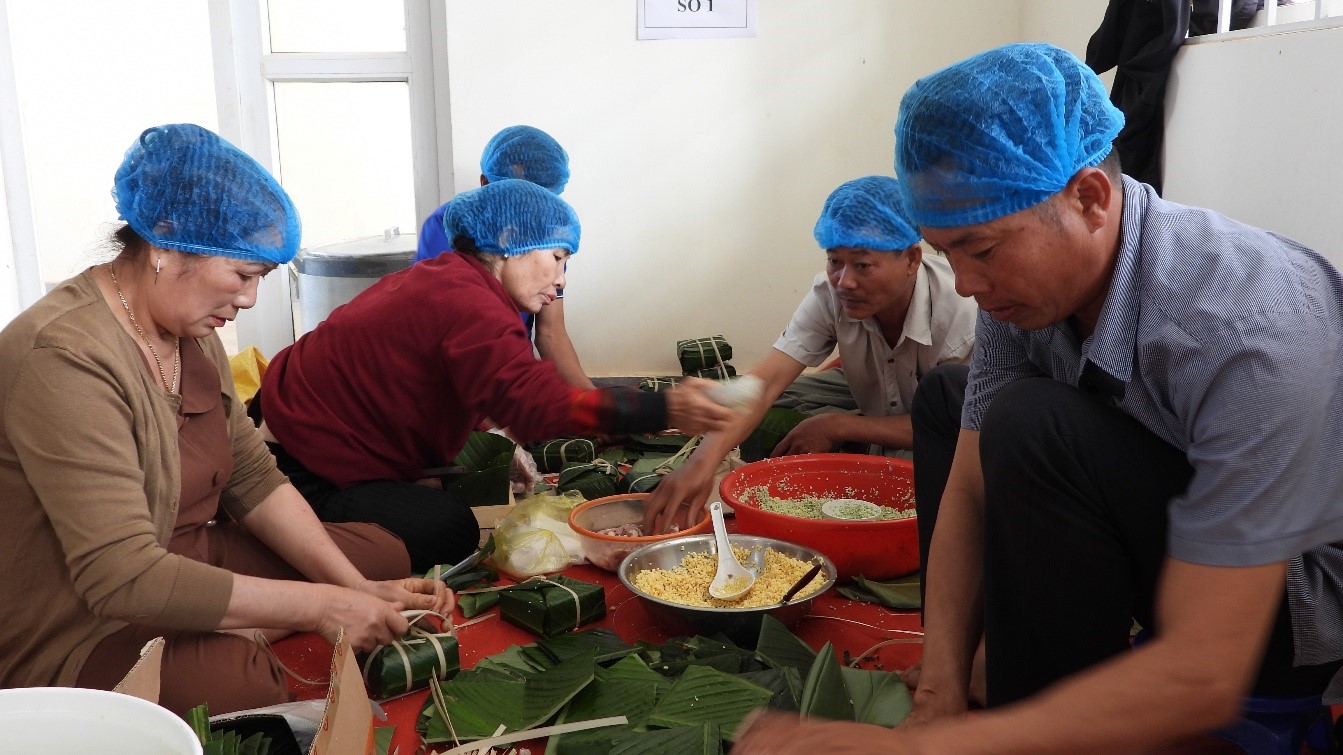 Bánh 1